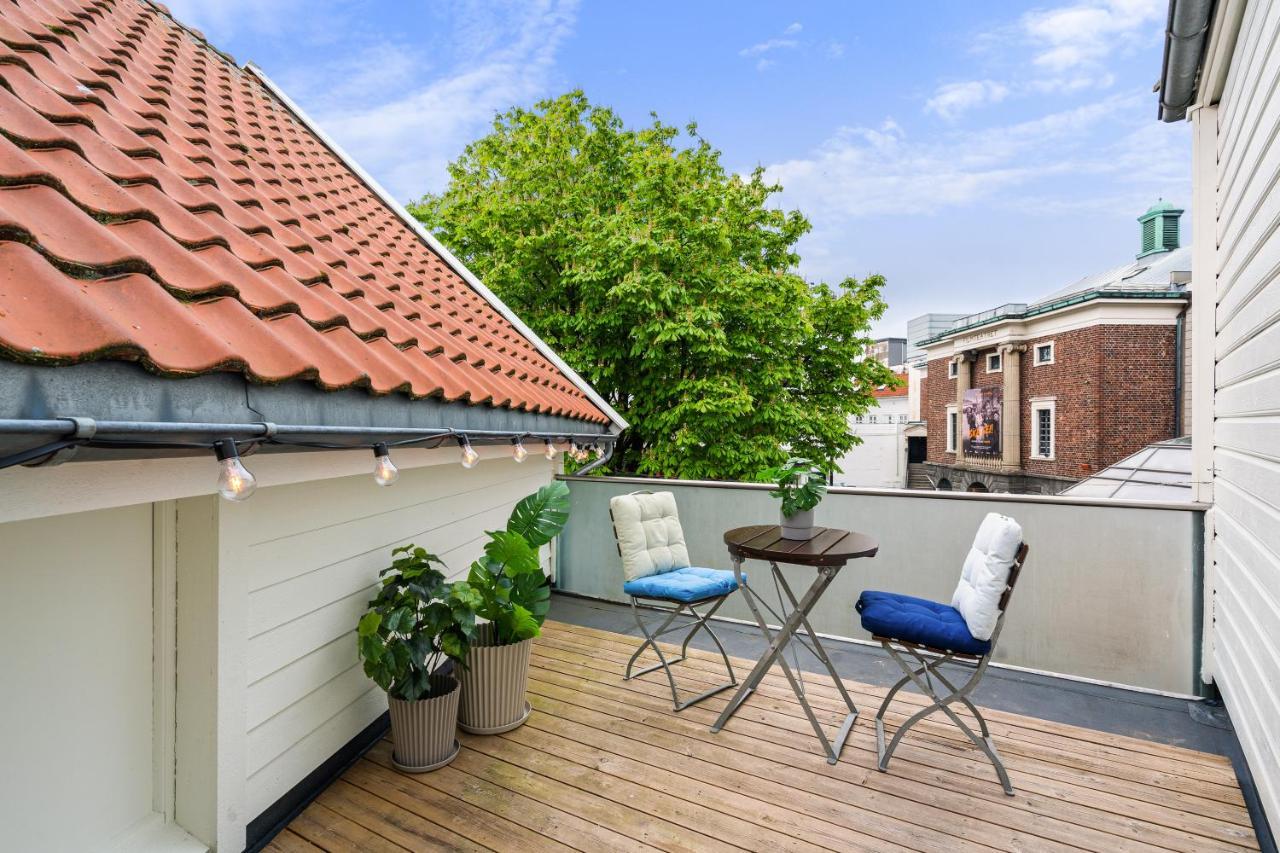 Charming Rooftop Apartment In Heart Of Stavanger Exterior photo